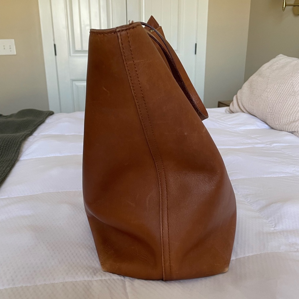 Madewell Transport Leather Tote Bag - Picture 4 of 6